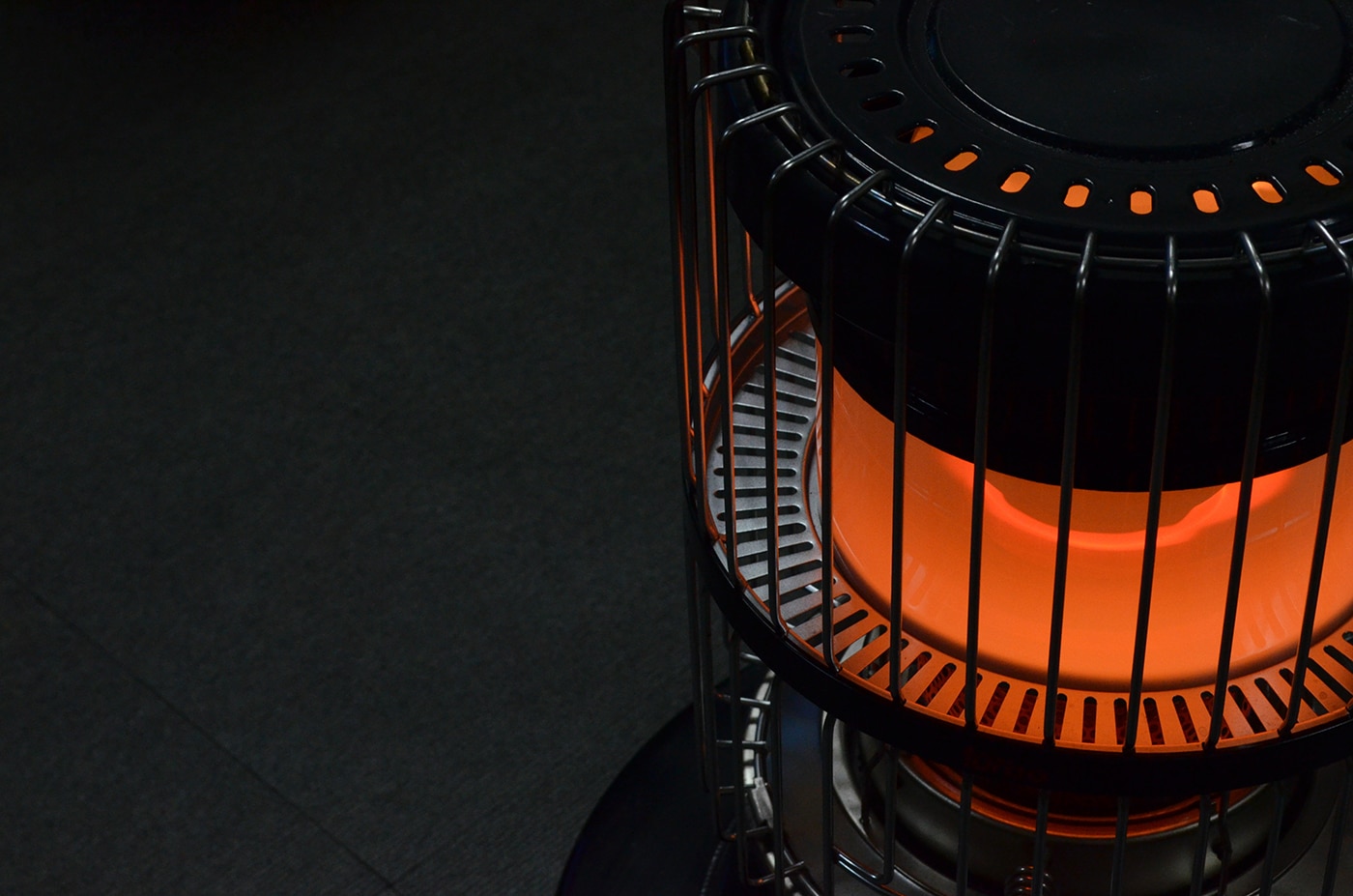 10 Best Kerosene Heaters for Home and Commercial Use (Spring 2023)