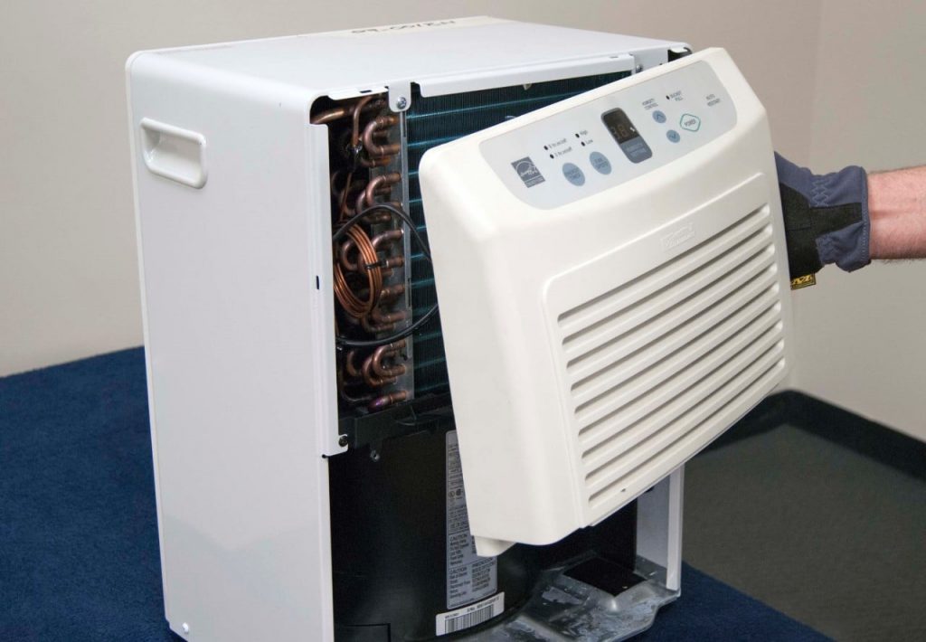 8 Best Commercial Dehumidifiers to Cope with the Hardest of Tasks (Winter 2023)