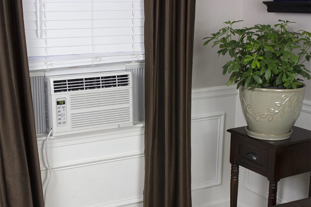 8 Best Window Air Conditioners to Cool Your Room Down Without Taking Up Too Much Space (Spring 2023)