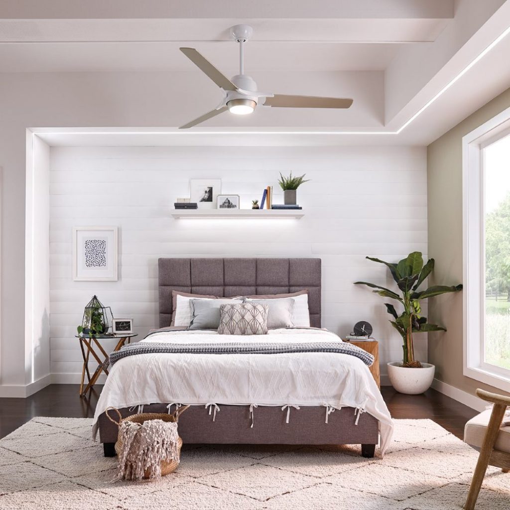 6 Best Quietest Ceiling Fans for Bedroom That Will Keep You Cool (Winter 2023)
