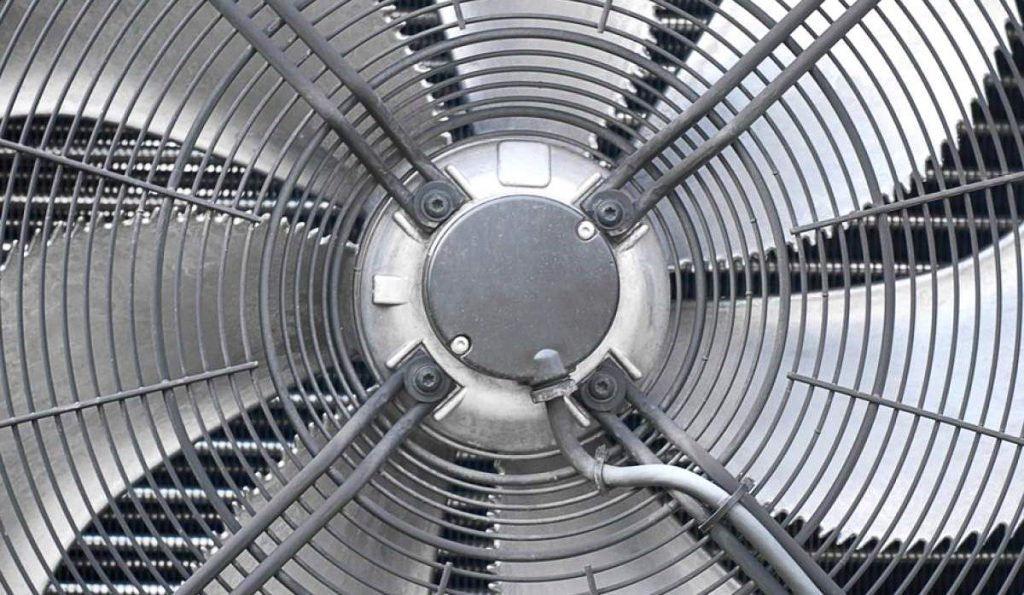 5 Best Whole House Fans to Save You Money on Cooling the Air (Spring 2023)