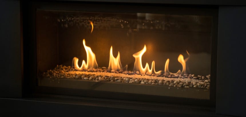 6 Best Gas Fireplaces – Cozy Home with No Needless Mess! (Winter 2023)