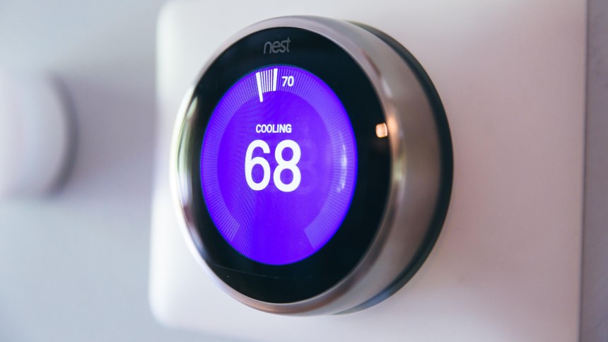 Nest vs Honeywell Smart Thermostat: Which is Better? (Winter 2023)