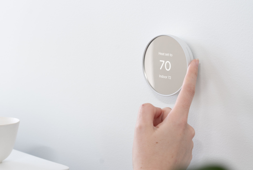 Nest vs Honeywell Smart Thermostat: Which is Better? (Winter 2023)