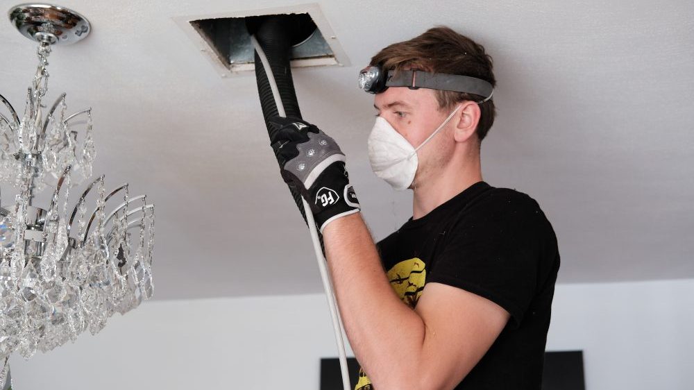 How to Clean Air Ducts Yourself, and Should You Do It?