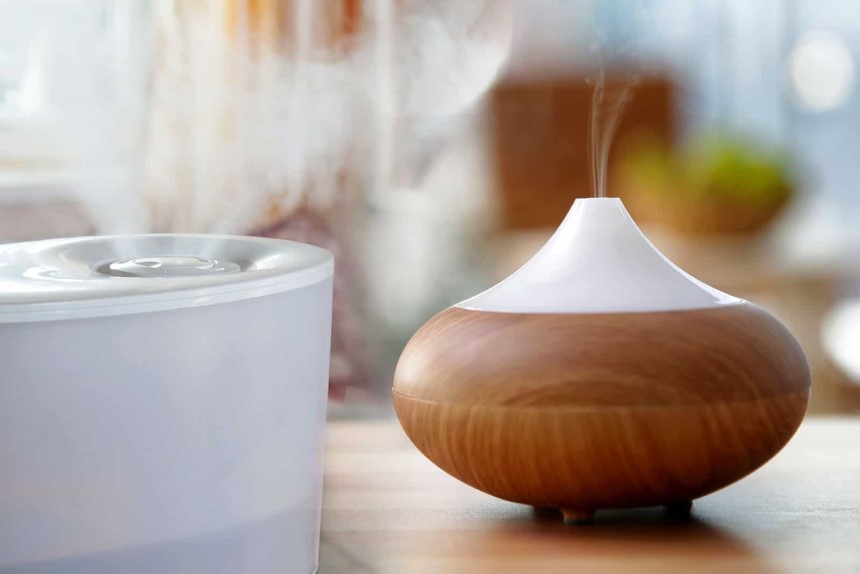 Two Birds with One Stone: Can a Diffuser be Used as a Humidifier?